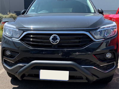 Rexton - Nudge Bar - Black